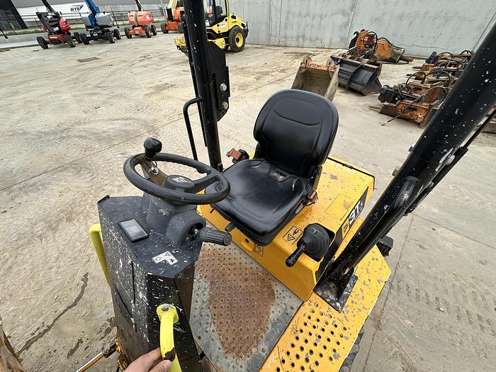 Used JCB 3STH 2019