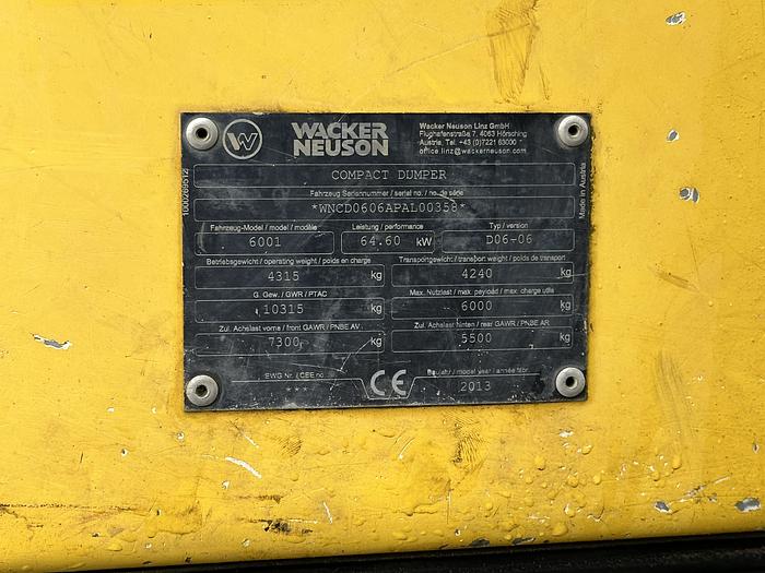 Used Neuson 6001 2013