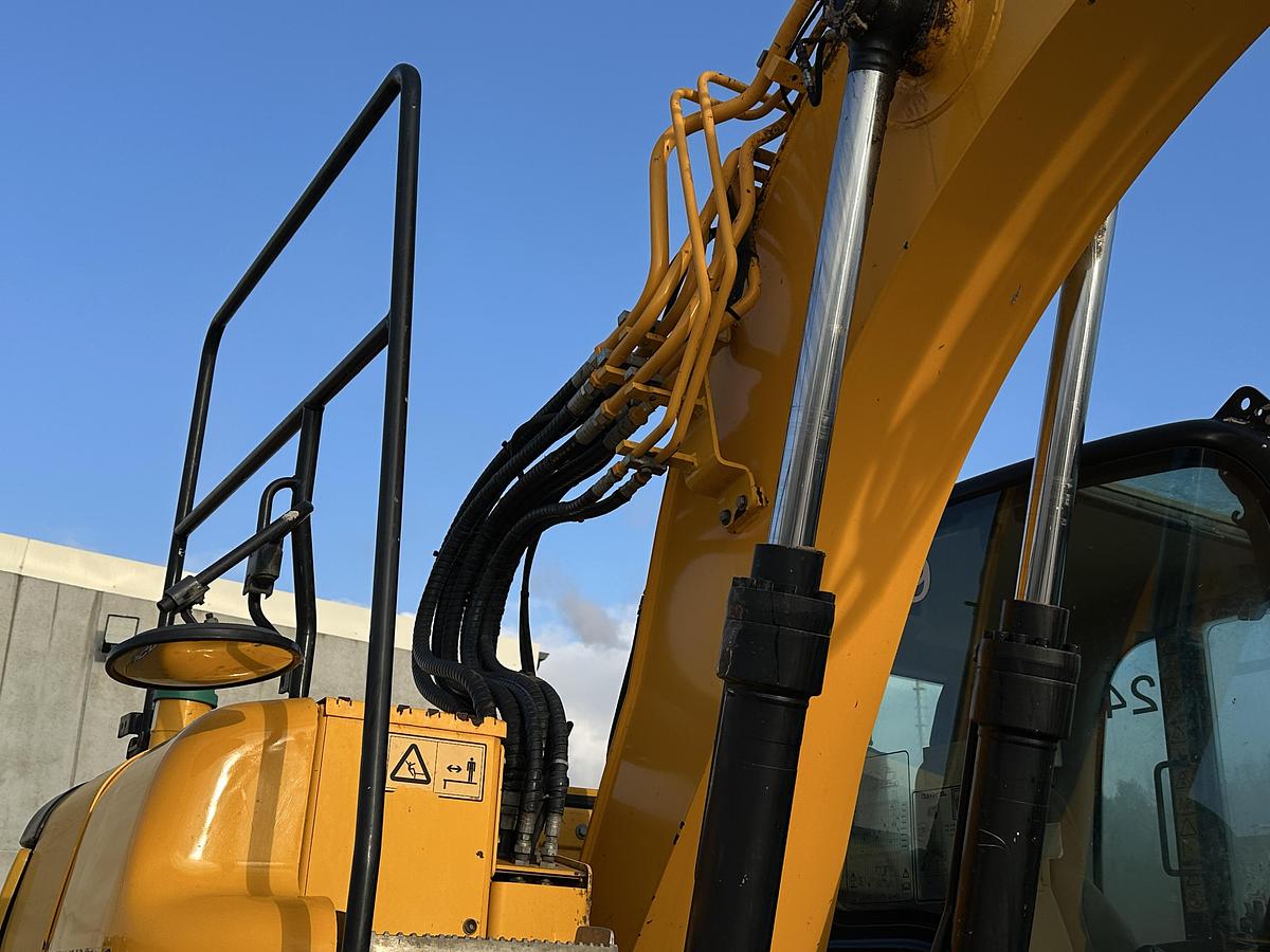 Used JCB JZ141LC 2018