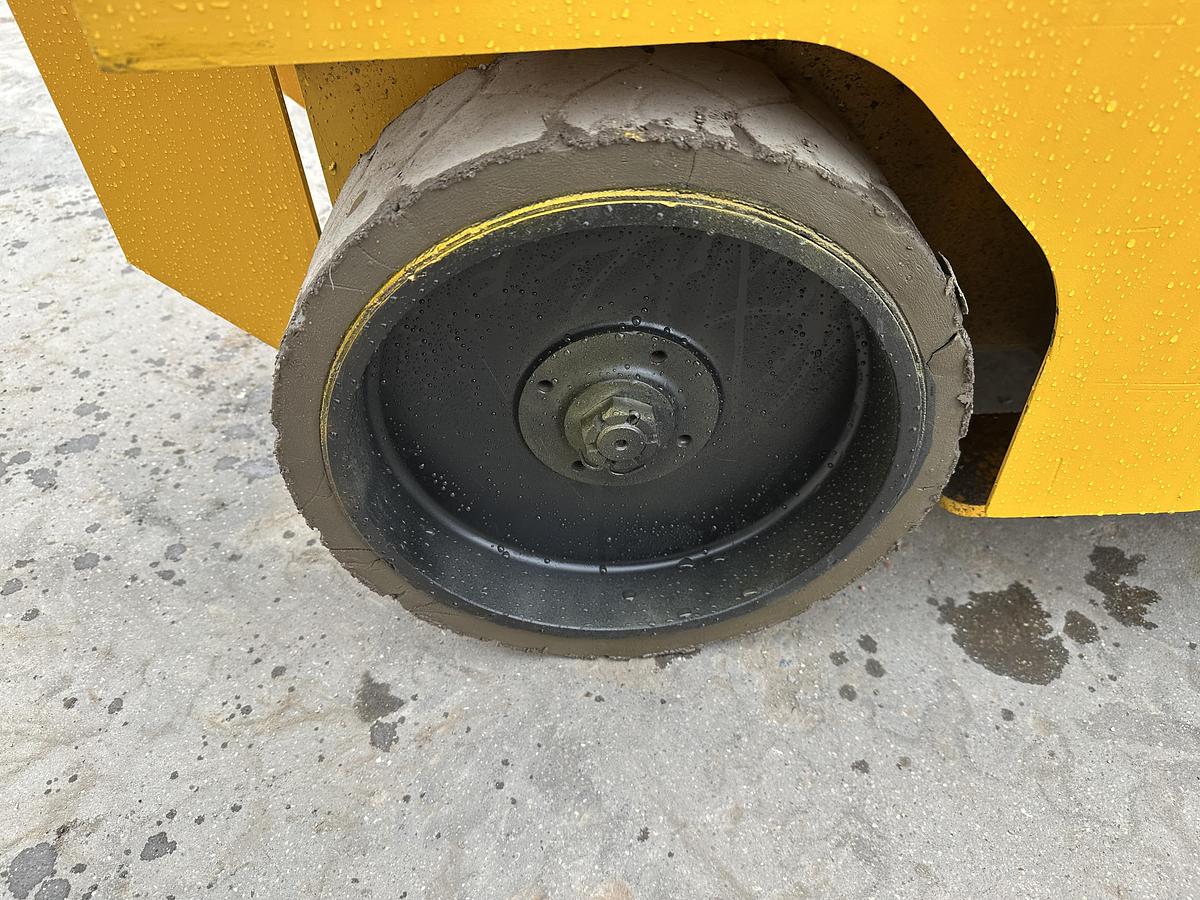 Used JCB S2032E 2018