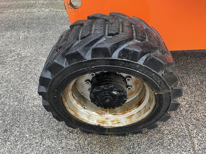 Used 2007 JLG 800 AJ