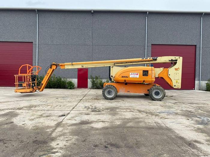 Used JLG 800 AJ