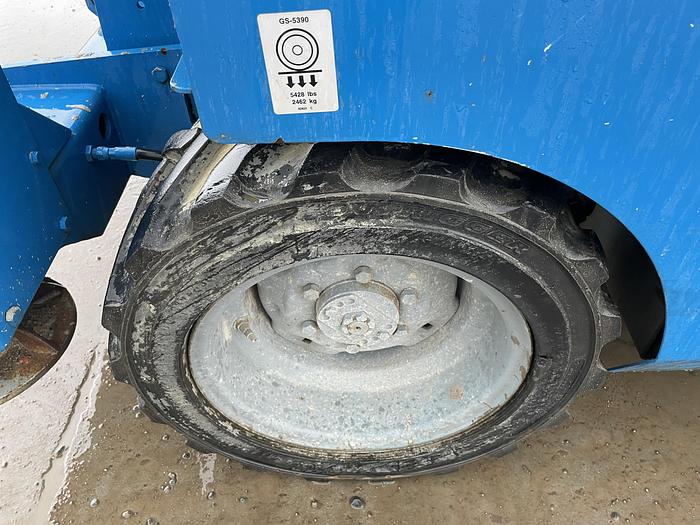 Used GENIE GS3268RT 2005