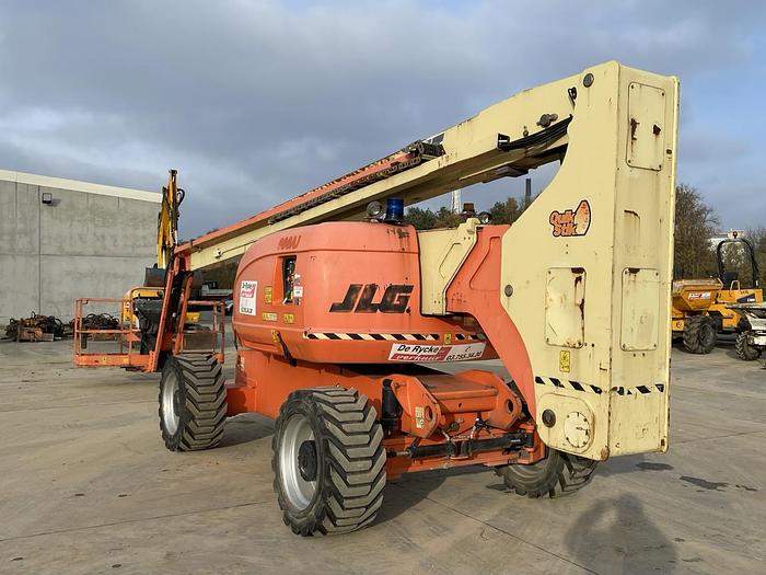 Used 2011 JLG 800 AJ