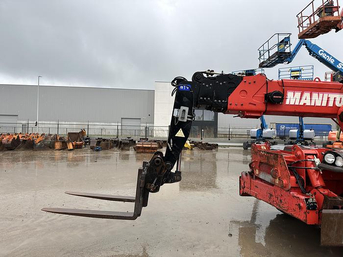 Used Manitou MRT2150 2012