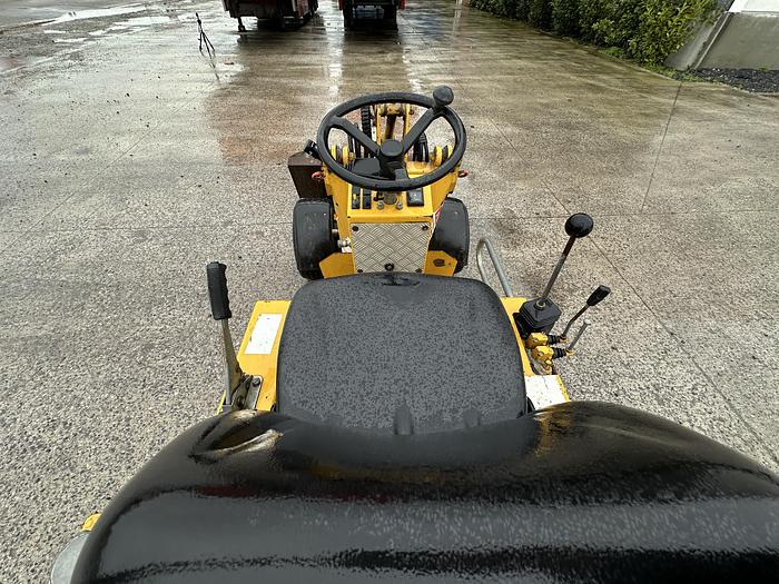 Used 2011 Knikmops KM90