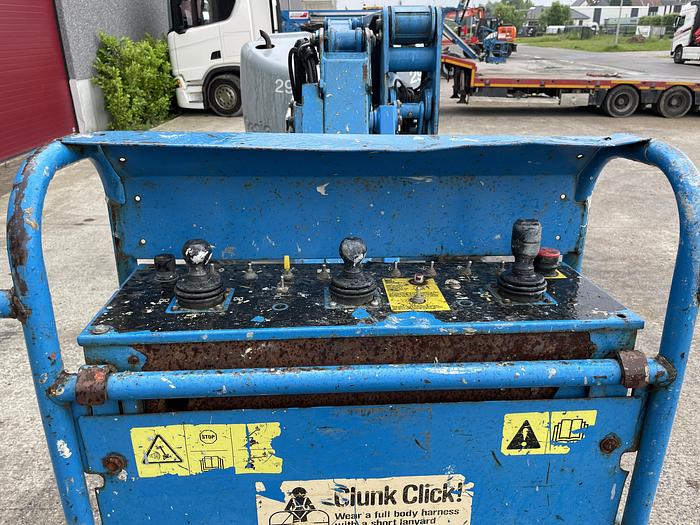 Used Genie Z45-25 2011