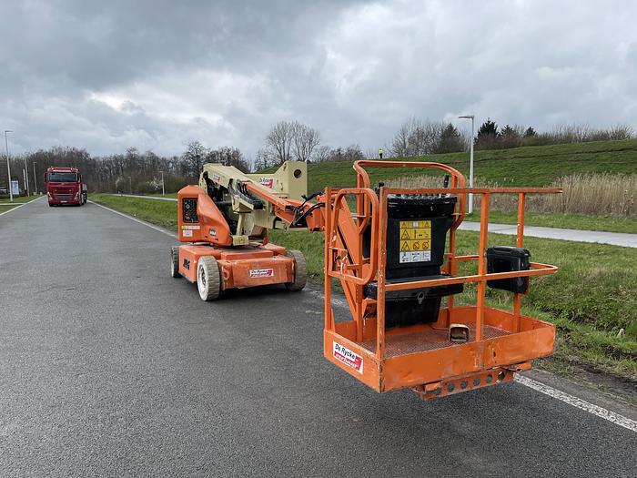 Used  JLG E400AJPN 2008