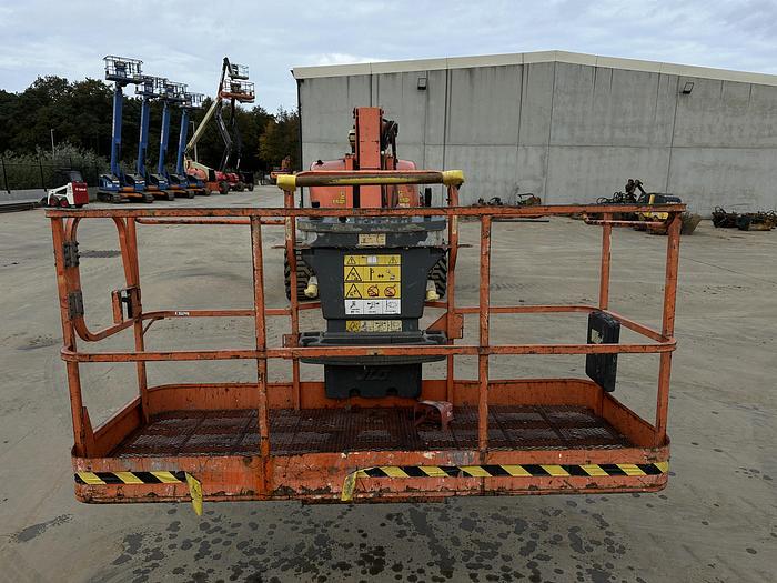 Used JLG 800AJ 2011