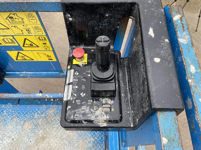 Used GENIE GS3268RT 2005