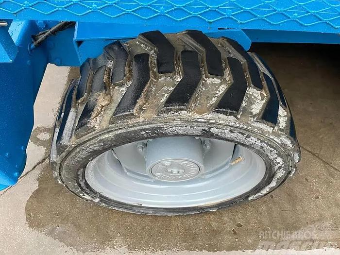 Used 2005 Genie GS 5390 RT