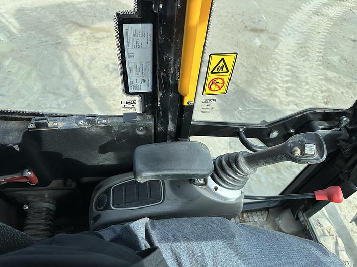 Used JCB 50Z-2 2022