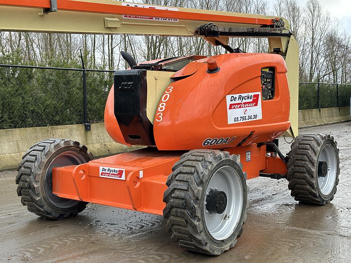 Used JLG 600AJ 2007