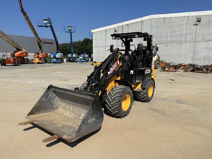 Used JCB 403 SV 2022