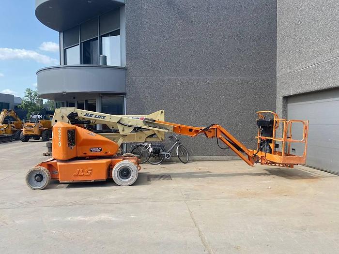 Used JLG E400AJPN