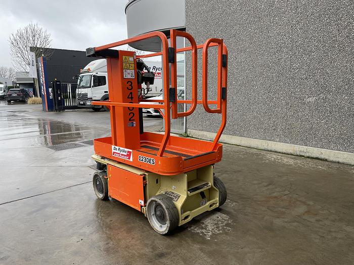 Used 3462 JLG 1230ES 2012