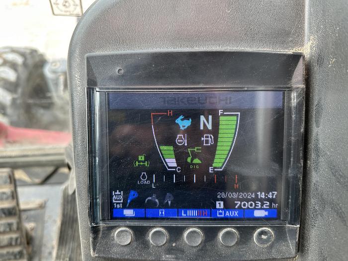 Used TAKEUCHI TB295W 2017