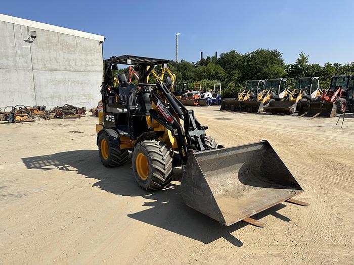 Used JCB 403 SV 2022