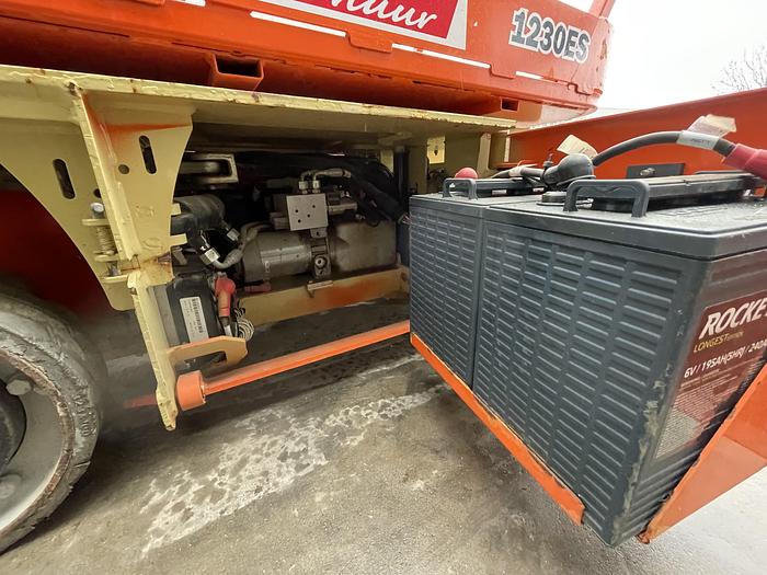 Used 3462 JLG 1230ES 2012