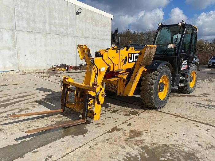Used JCB 540-180 2017