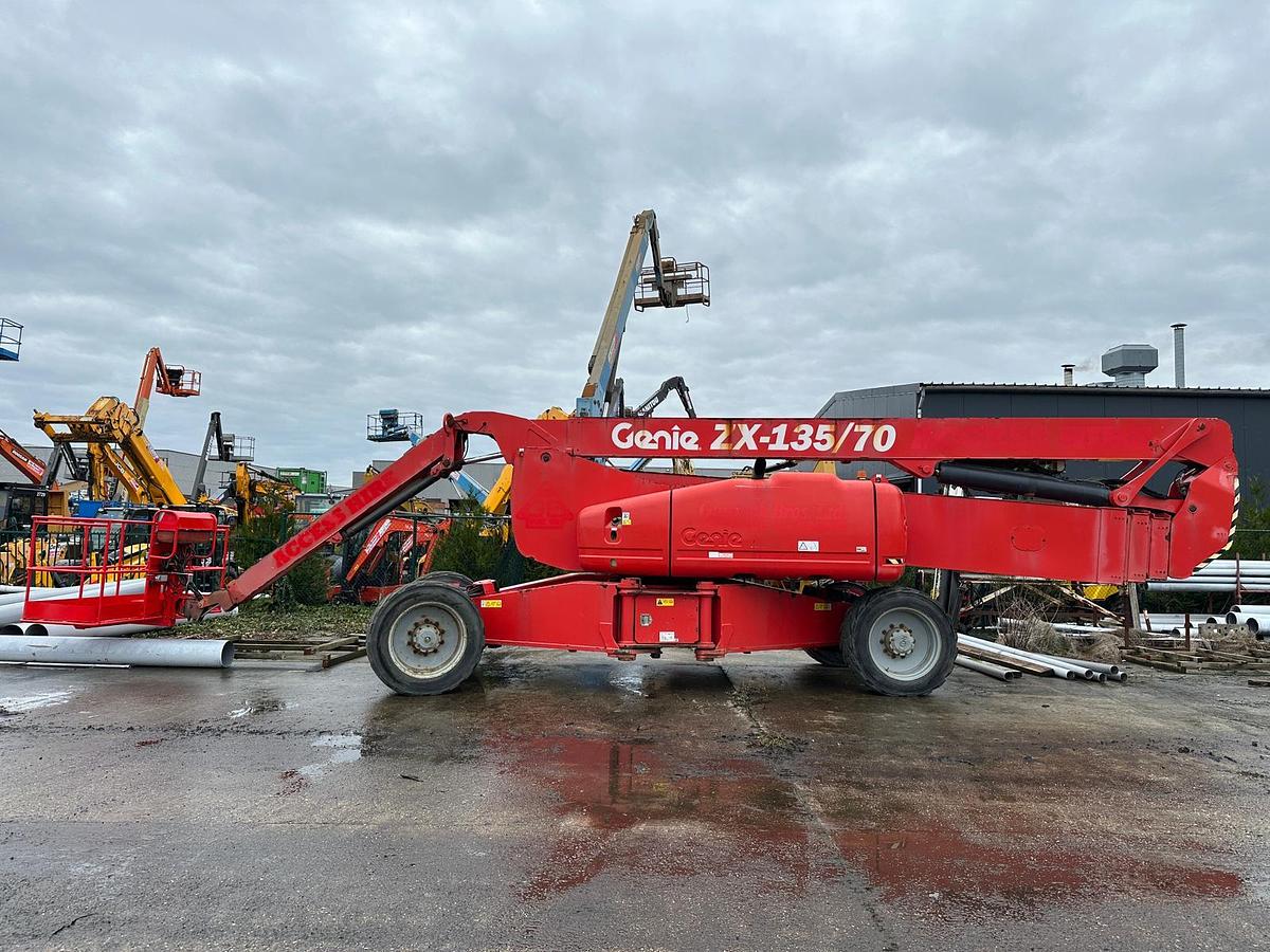Used Genie ZX135-70 2014
