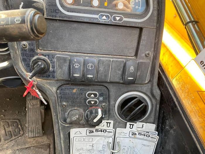 Used JCB 540-180 2017