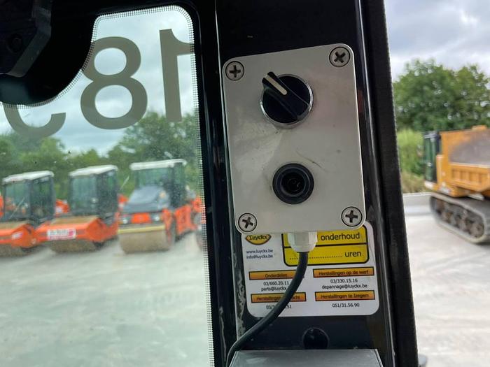 Used Hitachi ZX 210 LC N-5B