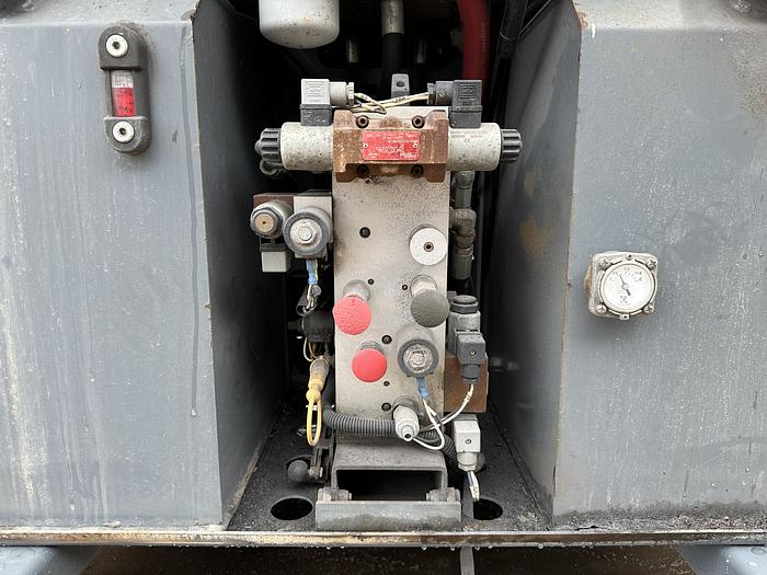 Used 2726 SKYJACK SJ6826RT