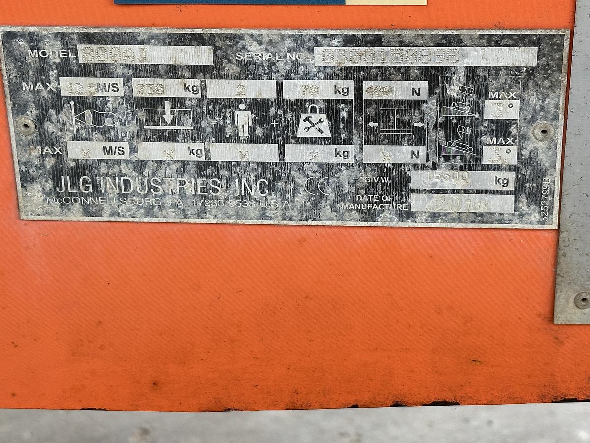 Used JLG 800AJ 2011