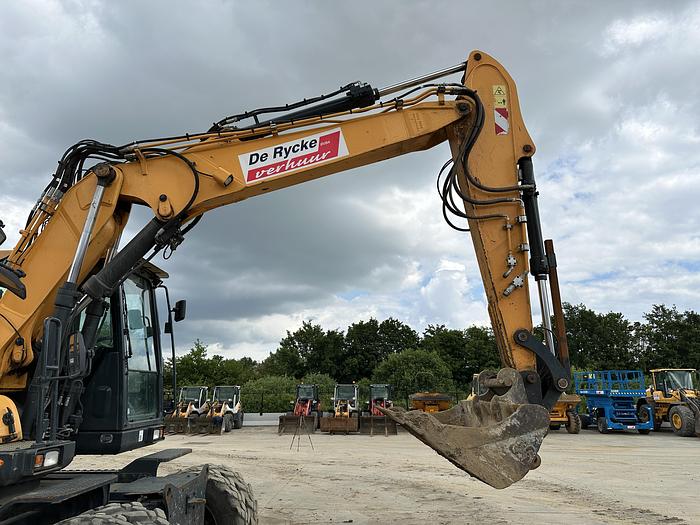 Used Hyundai HW140 2019