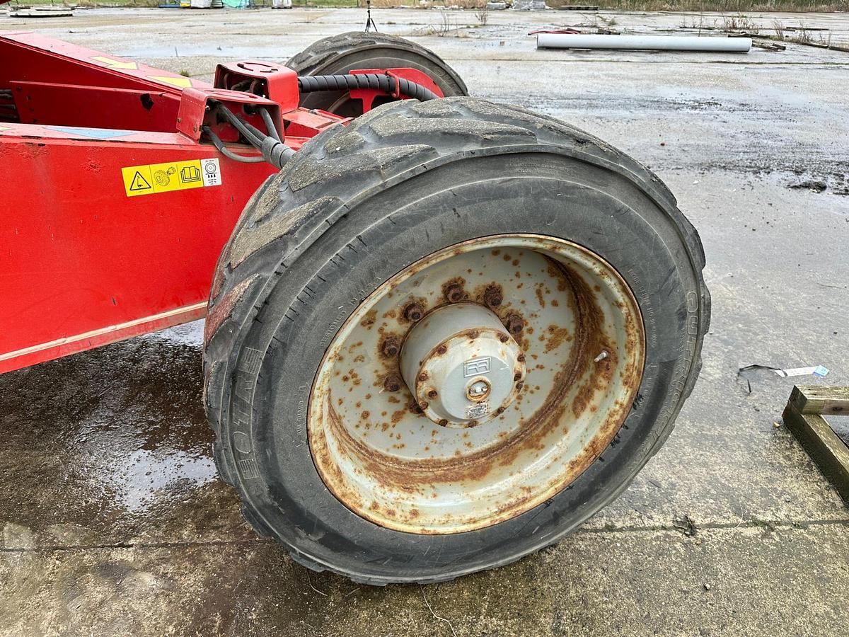 Used Genie ZX135-70 2014