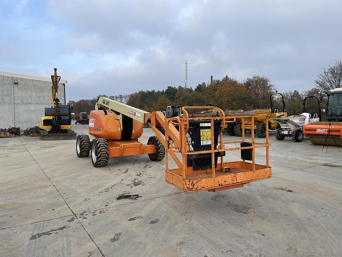 Used  JLG 600AJ 2008