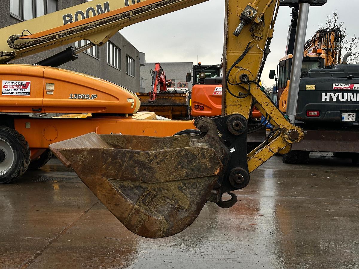 Used Catterpillar 320FL 2017