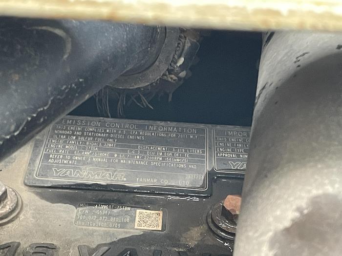 Used Takeuchi TB175W 2011