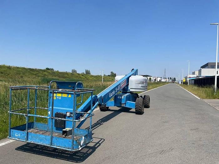 Used Genie S45 2006