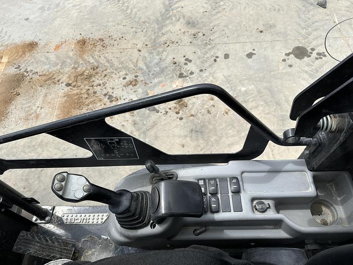 Used JCB 403 SV C 2022