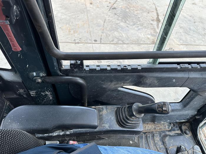 Used Hyundai HX220L 2019