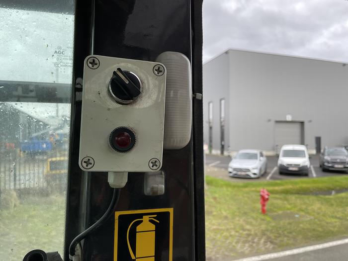 Used Hitachi ZX135US-5B 2016