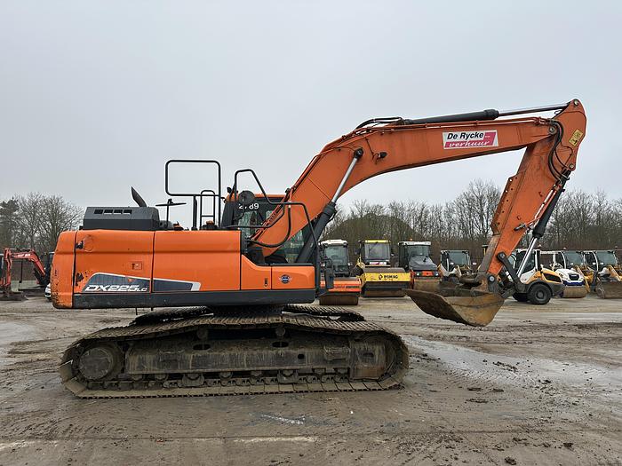 Used Doosan DX225LC-5 2019