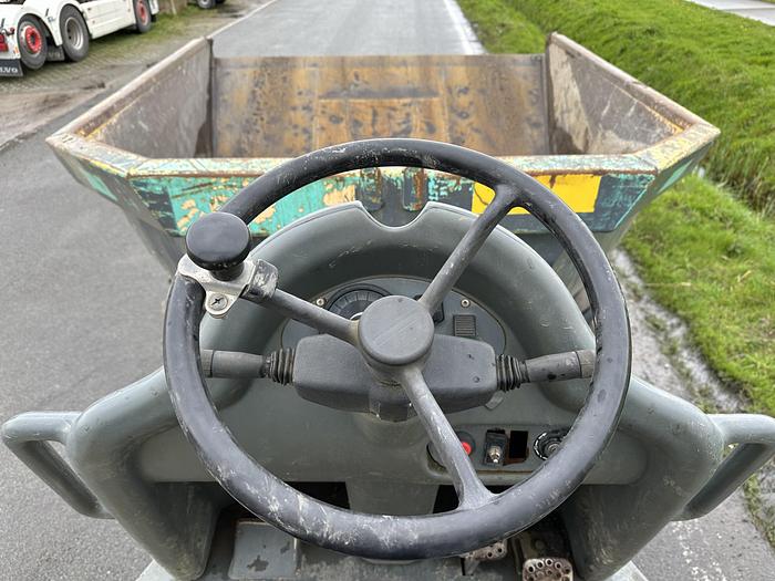 Used Neuson 6001 2013