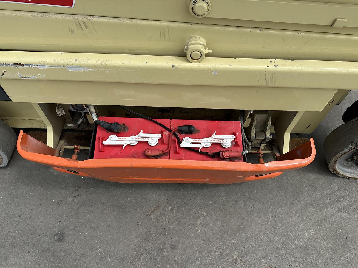 Used JLG 2030ES 2014