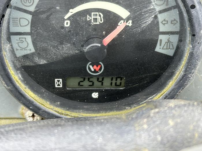 Used Neuson 6001 2013