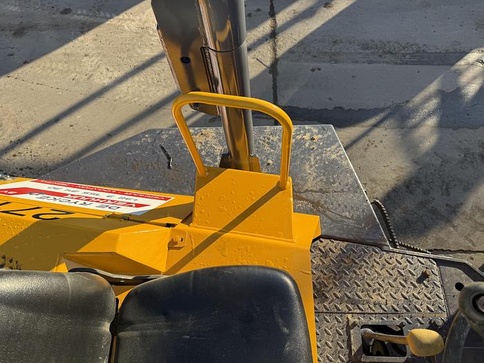 Used Terex TA6S 2012