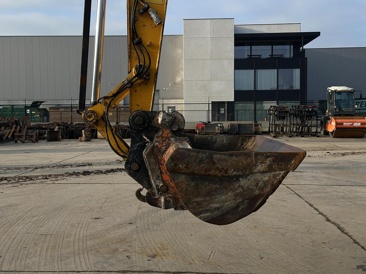 Used JCB JZ141LC 2018