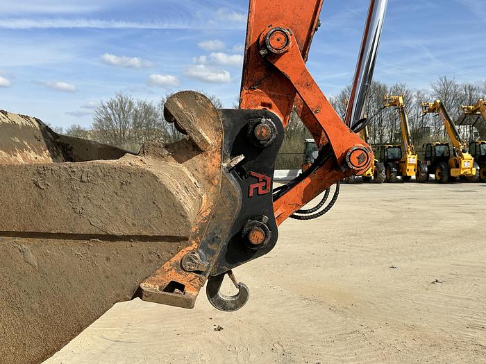 Used Hitachi ZX140W-6 2018