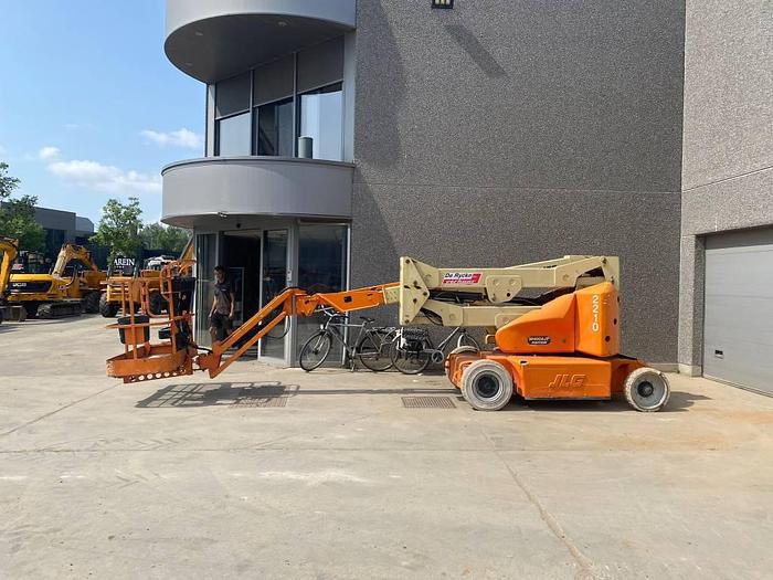 Used JLG E400AJPN
