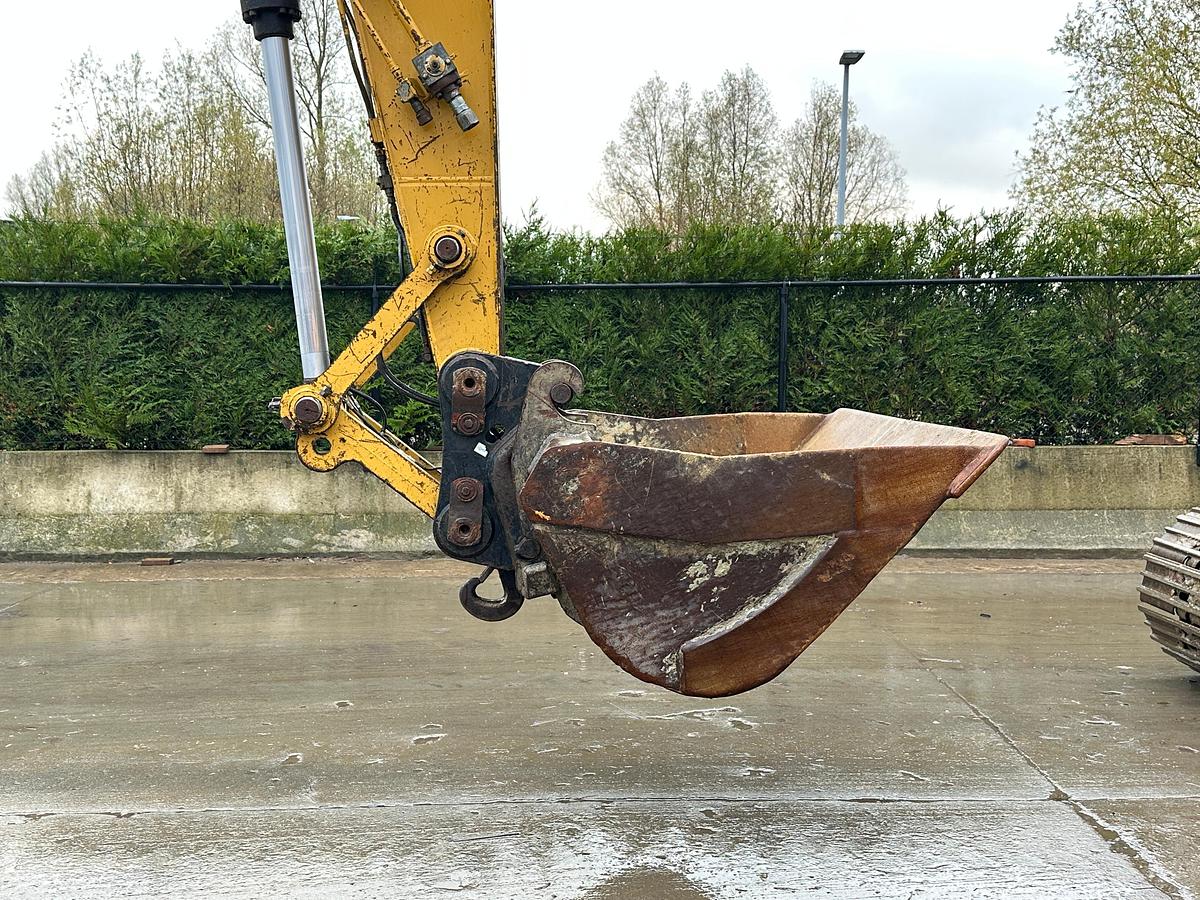 Used Catterpillar 320FL 2017