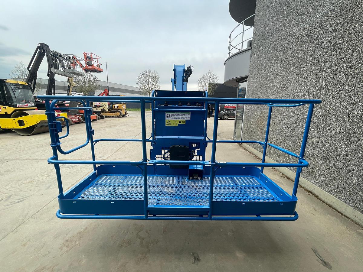Used 2006 GENIE Z80/60
