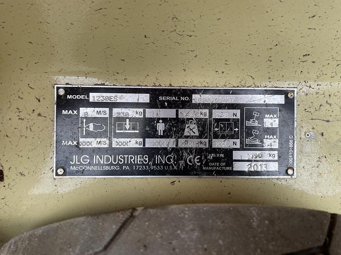 Used JLG 1230ES 2013