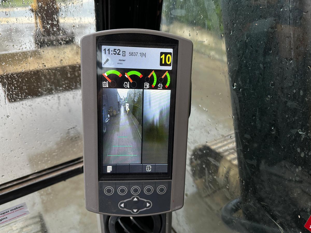 Used Catterpillar 320FL 2017